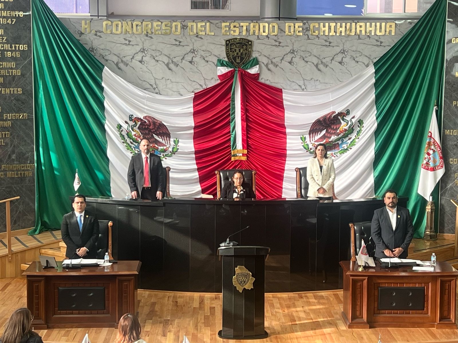 Entregan Tercer Informe de Gobierno al Congreso del Estado – Al Contacto